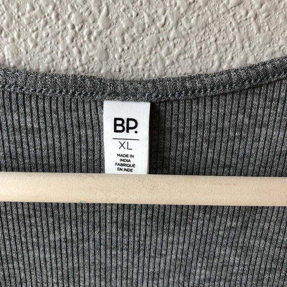 NWT Nordstrom BP LS Fitted Ribbed Scoop Neck Grey - Picture 4 of 11